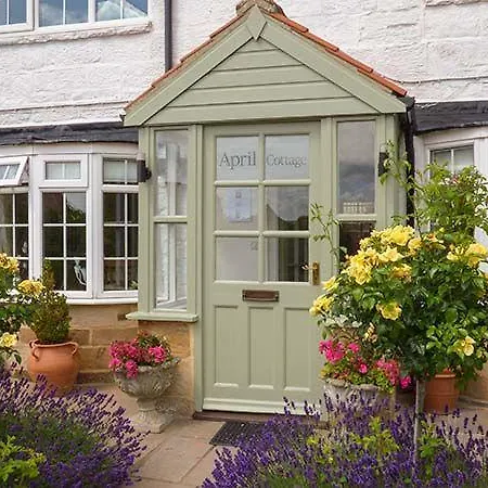 April Cottage, Whitby