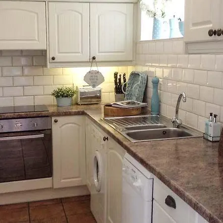 April Cottage, Holiday home Whitby